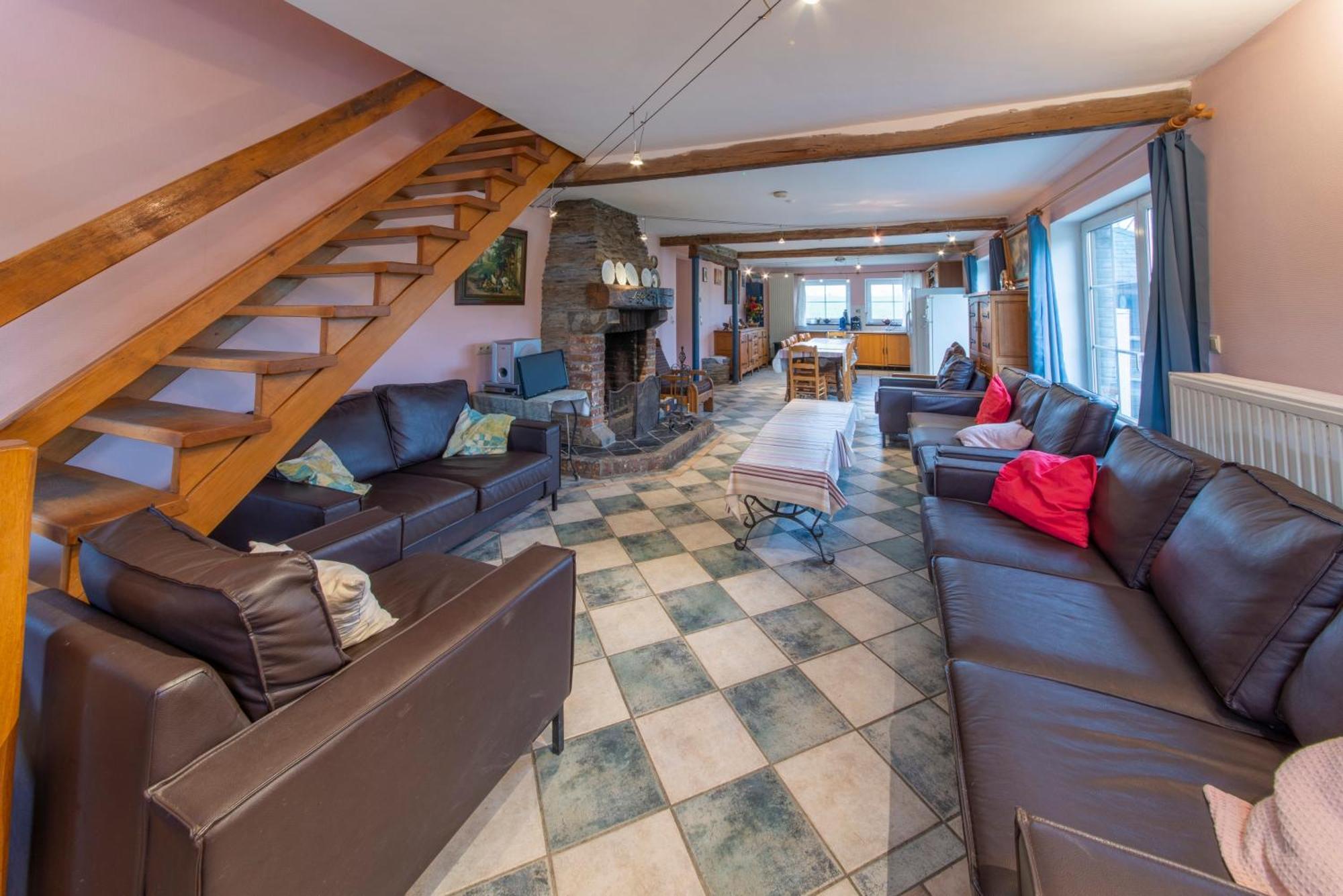 Sol Battire Hotell Brisy Exteriör bild